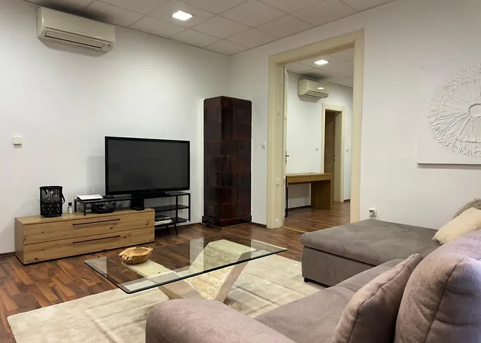 Family - Zagreb Old Town Cozy Retreat